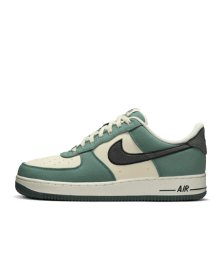 Nike Air Force 1 07 LV8 Men s Shoes. Nike